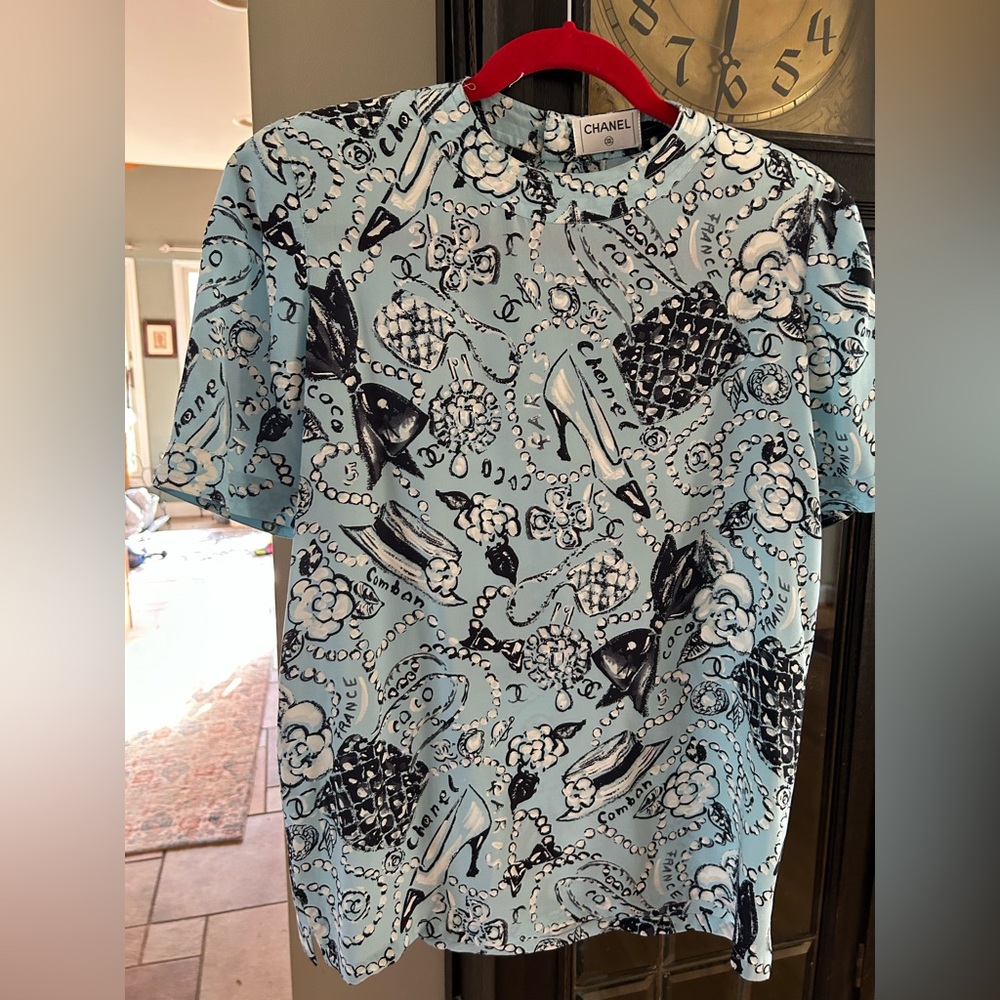 Rare Vintage Chanel Pearls Shoes Print Blouse FR 40 New wo Tags